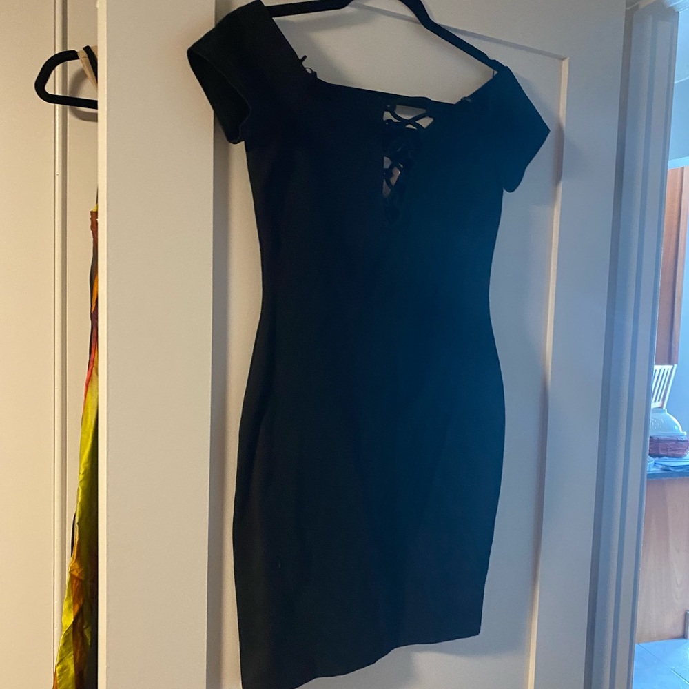 Guess short black dress